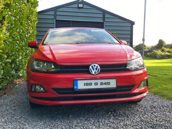 Volkswagen Polo Hatchback, Petrol, 2019, Red