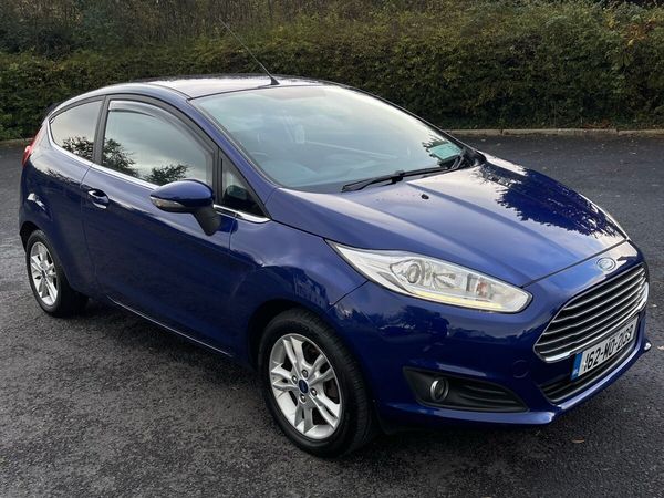 Ford Fiesta Hatchback, Petrol, 2016, Blue