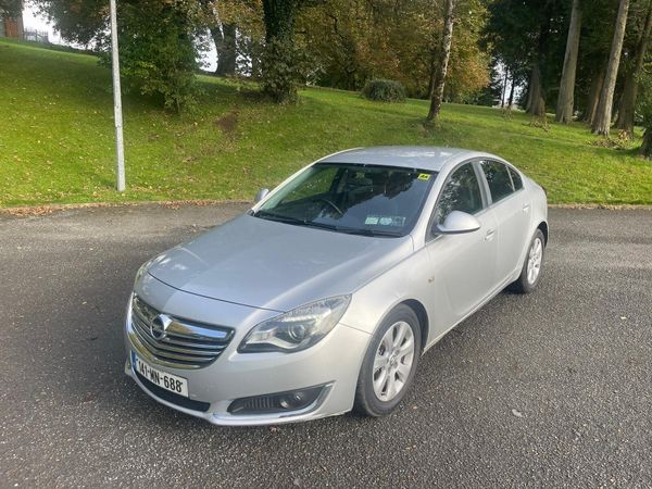 Opel Insignia Saloon, Diesel, 2014, Silver