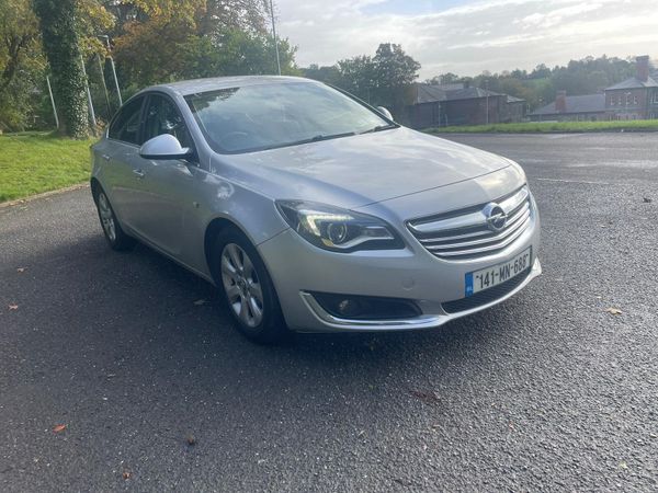 Opel Insignia Saloon, Diesel, 2014, Silver
