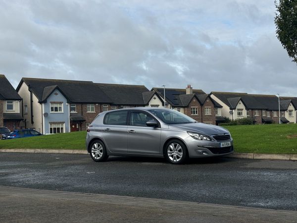 Peugeot 308 Hatchback, Diesel, 2014, Grey