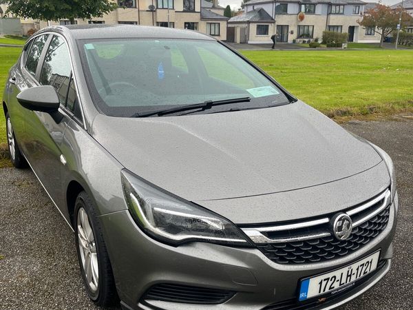 Vauxhall Astra Hatchback, Diesel, 2017, Grey