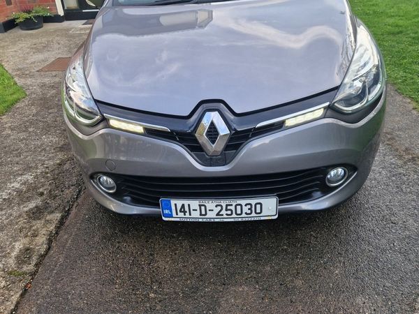 Renault Clio Hatchback, Petrol, 2014, Grey