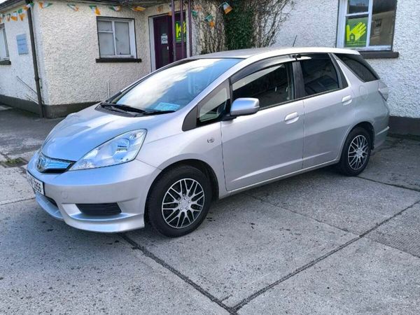 Honda Fit Estate, Petrol Hybrid, 2012, Silver