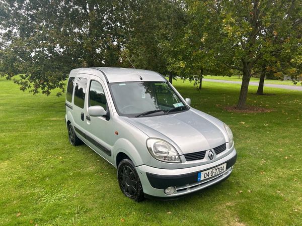 Renault Kangoo MPV, Petrol, 2004, Silver