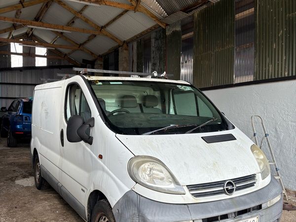 Opel Vivaro Van, Diesel, 2005, White