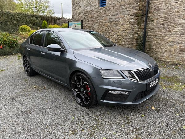 Skoda Octavia Hatchback, Diesel, 2018, Grey
