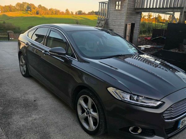 Ford Mondeo Hatchback, Diesel, 2016, Grey