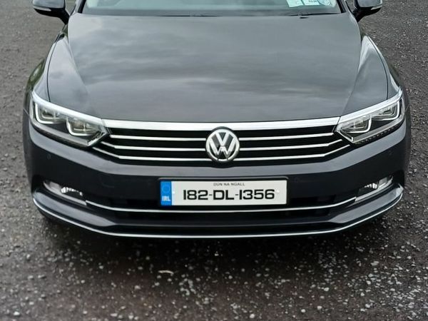 Volkswagen Passat Saloon, Diesel, 2018, Grey