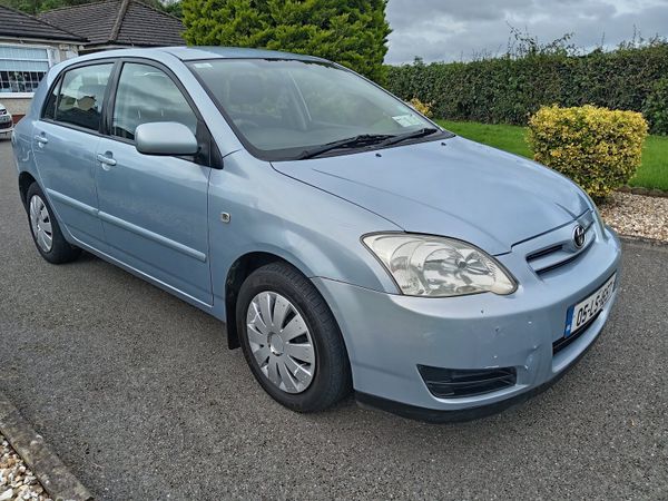 Toyota Corolla Hatchback, Petrol, 2005, Blue