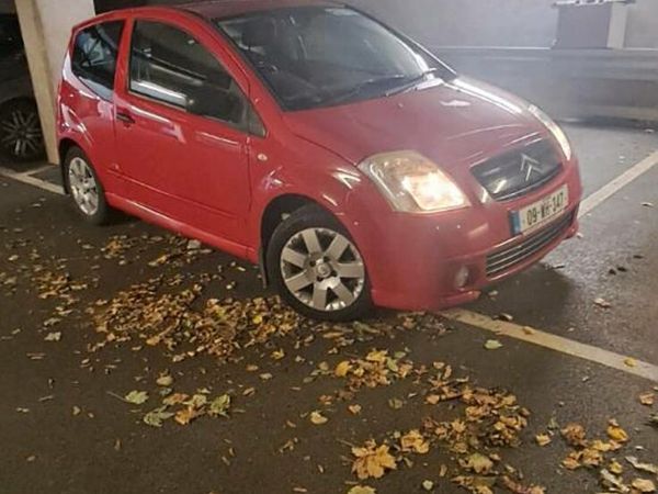 Citroen C2 Hatchback, Diesel, 2009, Red