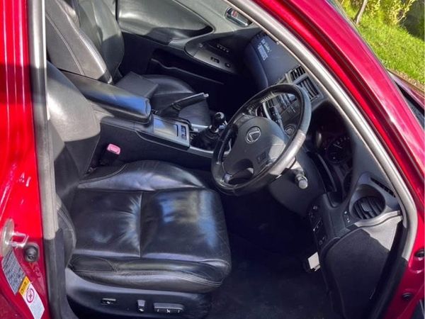 Lexus IS Saloon, Petrol, 2006, Red