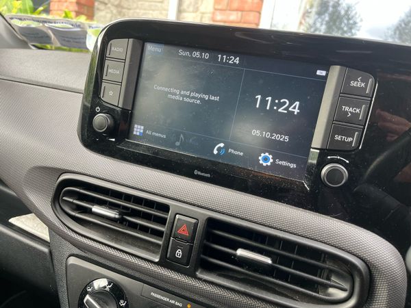 Hyundai i10 Hatchback, Petrol, 2020, Blue
