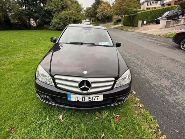 Mercedes-Benz C-Class Saloon, Petrol, 2010, Black