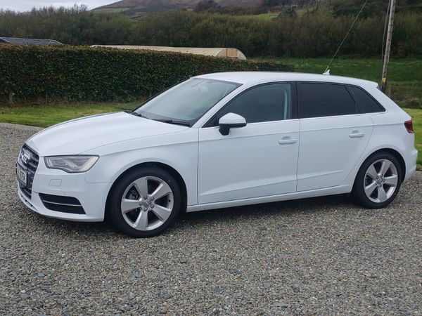 Audi A3 Hatchback, Petrol, 2015, White