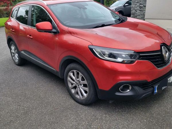 Renault Kadjar SUV, Diesel, 2016, Red