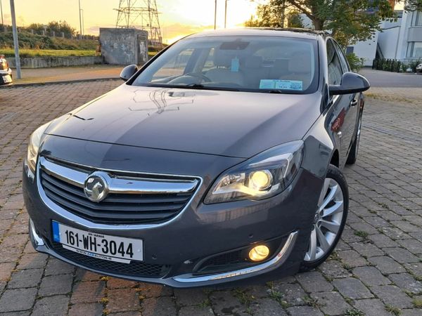 Vauxhall Insignia Hatchback, Diesel, 2016, Grey