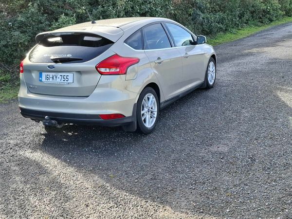 Ford Focus Hatchback, Diesel, 2016, Silver