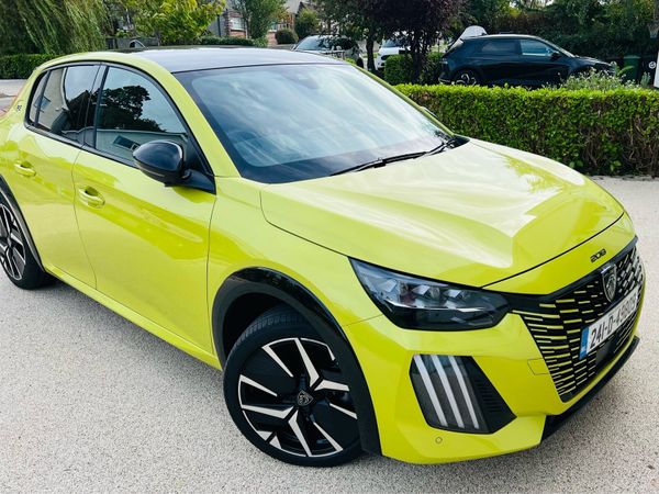 Peugeot 208 Hatchback, Electric, 2024, Yellow