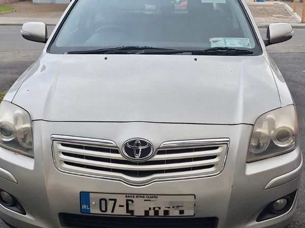 Toyota Avensis Saloon, Petrol, 2007, Silver