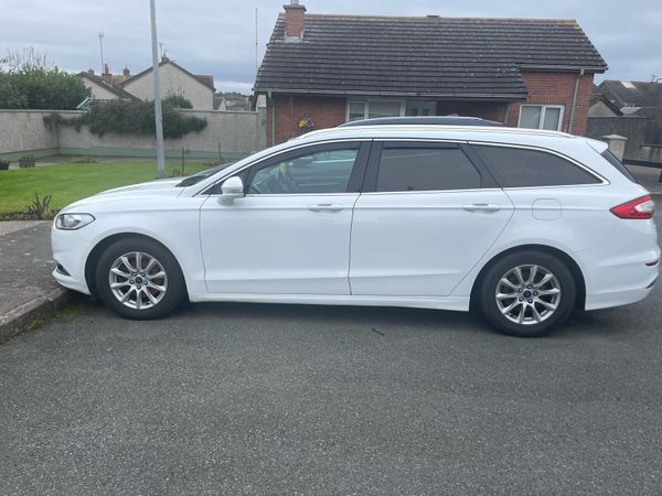 Ford Mondeo Estate, Diesel, 2017, White