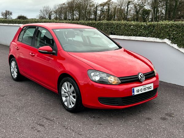 Volkswagen Golf Hatchback, Diesel, 2012, Red