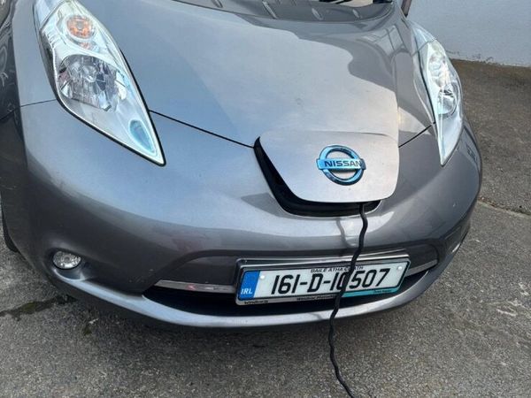 Nissan Leaf Hatchback, Electric, 2016, Grey