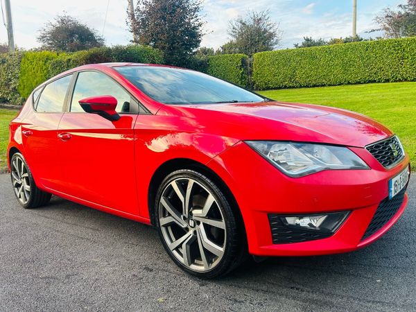 SEAT Leon Hatchback, Diesel, 2015, Red