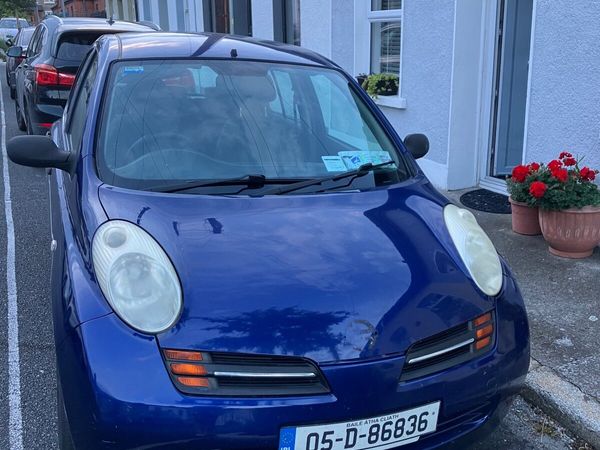 Nissan Micra Hatchback, Petrol, 2005, Blue