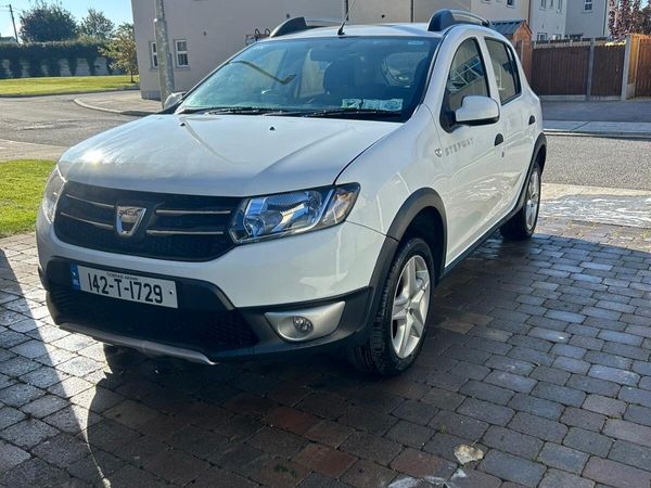 Dacia Sandero Stepway Hatchback, Diesel, 2014, White