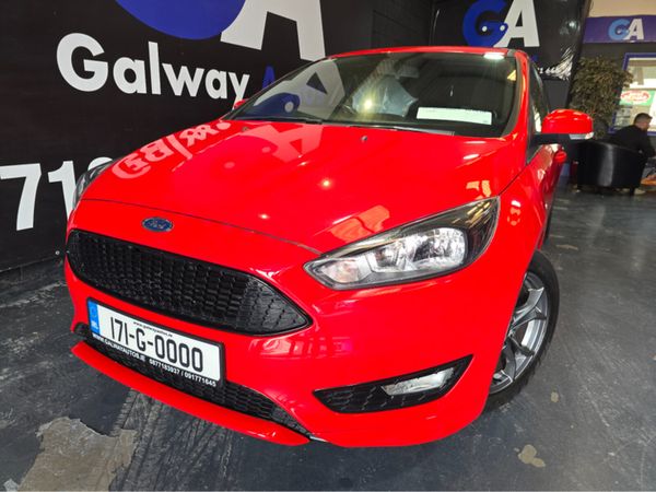 Ford Focus Hatchback, Diesel, 2017, Red
