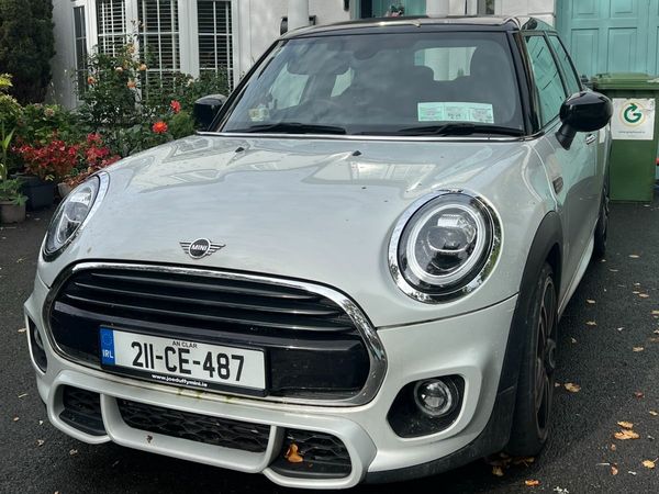 Mini Cooper Hatchback, Petrol, 2021, White