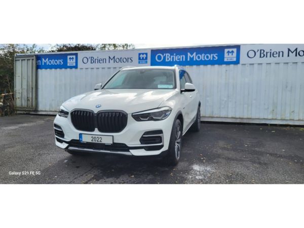 BMW X5 Estate, Petrol Hybrid, 2022, White