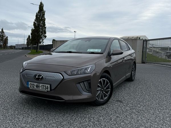 Hyundai IONIQ Hatchback, Electric, 2021, Brown