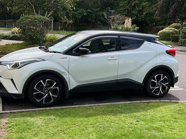 Toyota C-HR Hatchback, Petrol Hybrid, 2018, White