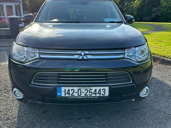 Mitsubishi Outlander SUV, Petrol Plug-in Hybrid, 2014, Black