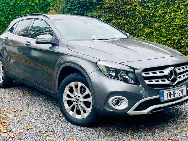 Mercedes-Benz GLA SUV, Diesel, 2017, Grey