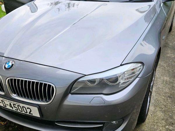 BMW 5-Series Saloon, Diesel, 2011, Grey