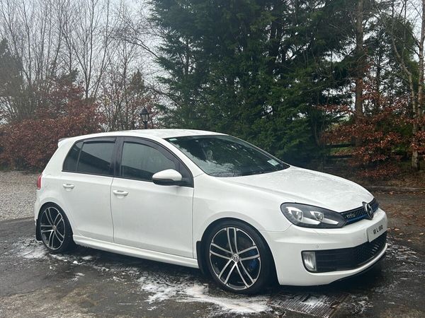 Volkswagen Golf Hatchback, Diesel, 2012, White