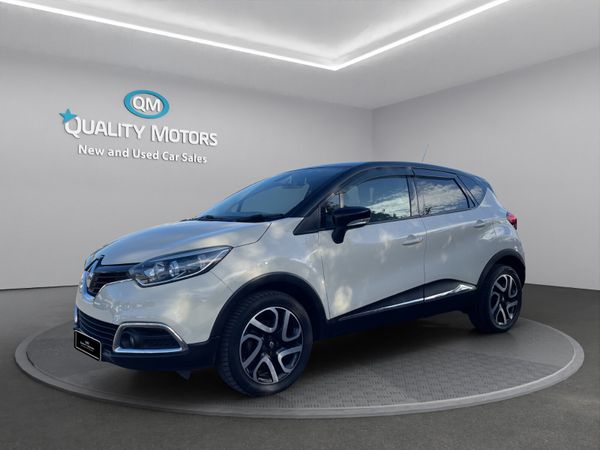 Renault Captur SUV, Petrol, 2016, Beige
