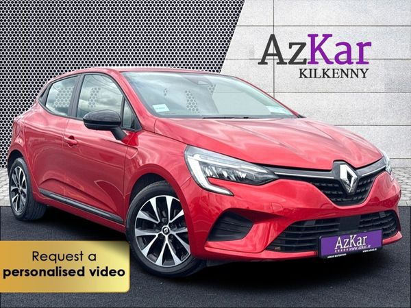 Renault Clio Hatchback, Petrol, 2023, Red