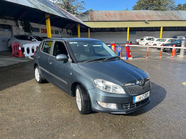 Skoda Fabia Hatchback, Petrol, 2014, Grey