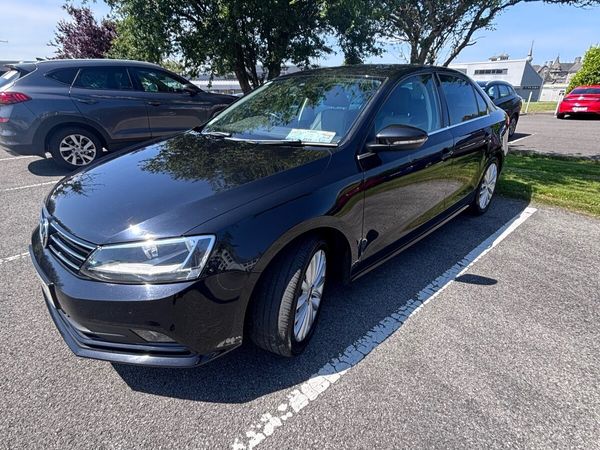 Volkswagen Jetta Saloon, Diesel, 2016, Black