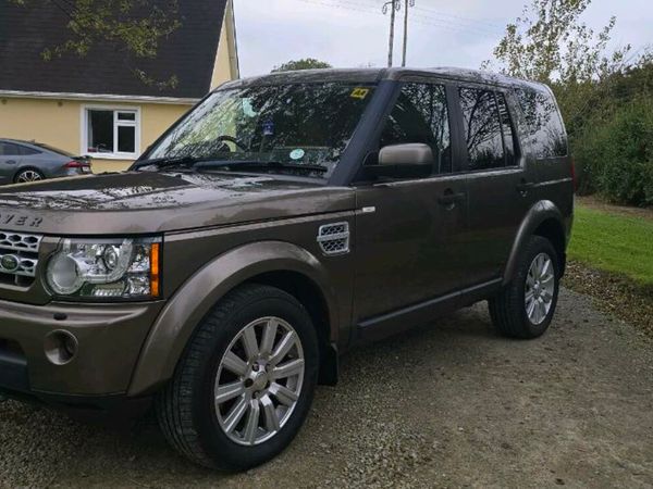 Land Rover Discovery SUV, Diesel, 2013, Gold