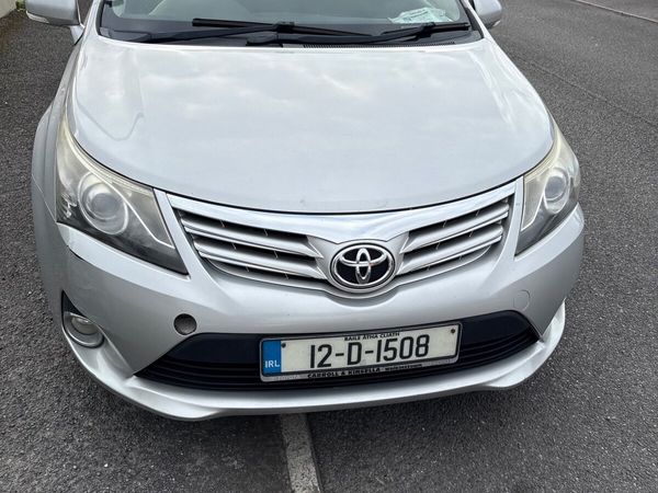 Toyota Avensis Estate, Diesel, 2012, Silver