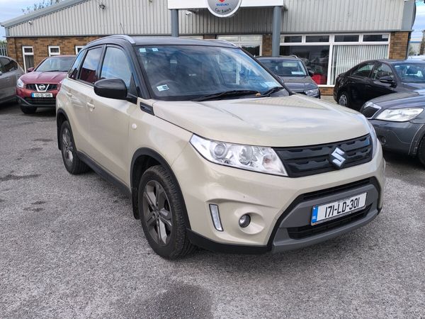 Suzuki Vitara SUV, Diesel, 2017, White