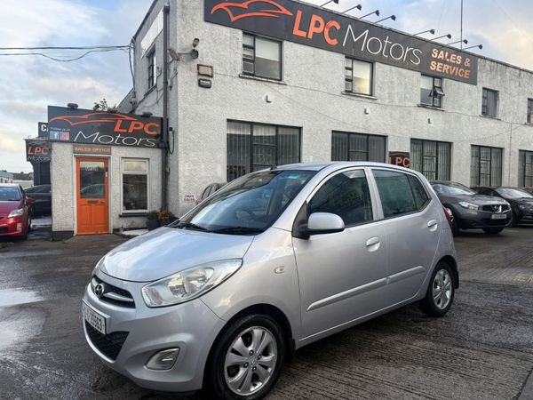 Hyundai i10 Hatchback, Petrol, 2012, Silver