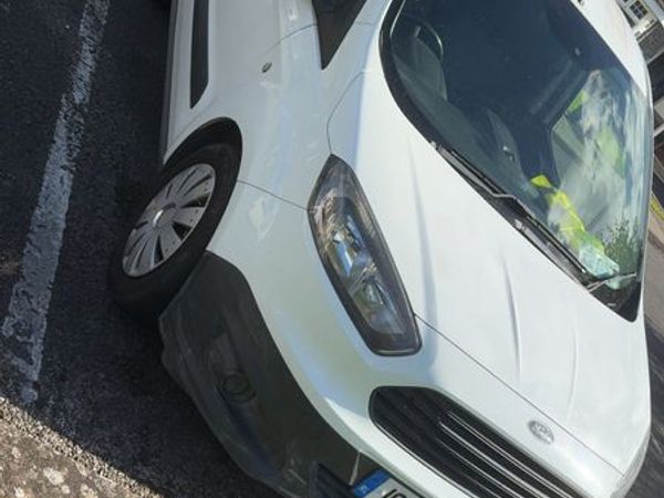 Ford Transit Courier Van, Diesel, 2016, White