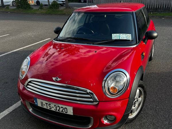 Mini One Hatchback, Petrol, 2011, Red