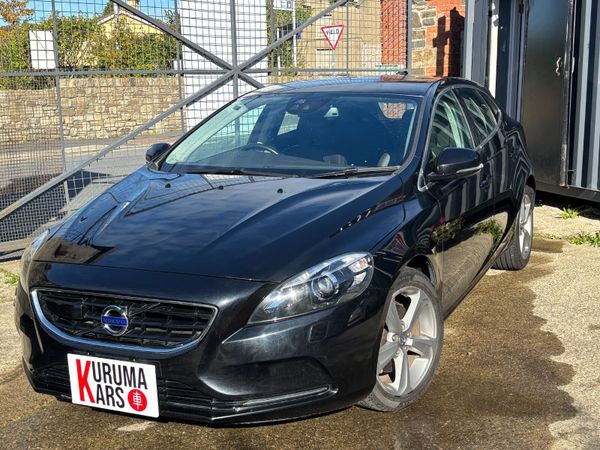Volvo V40 Hatchback, Petrol, 2013, Black